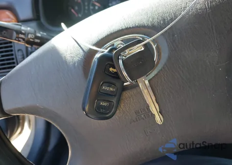 2002 Toyota Camry Solara Se z USA, uszkodzony, nr VIN 2T1CE22P22T015564